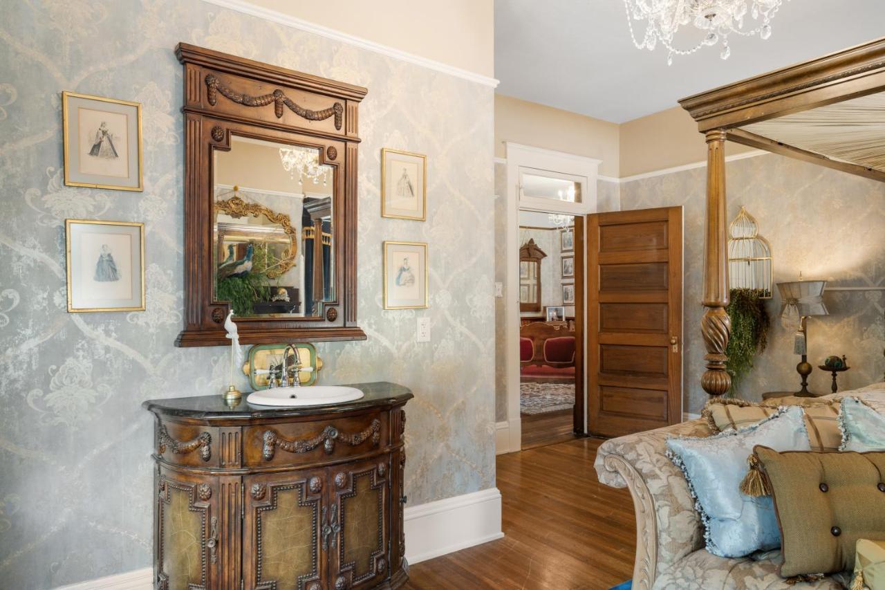 Ross Mansion Bed & Breakfast Хаттисберг Экстерьер фото