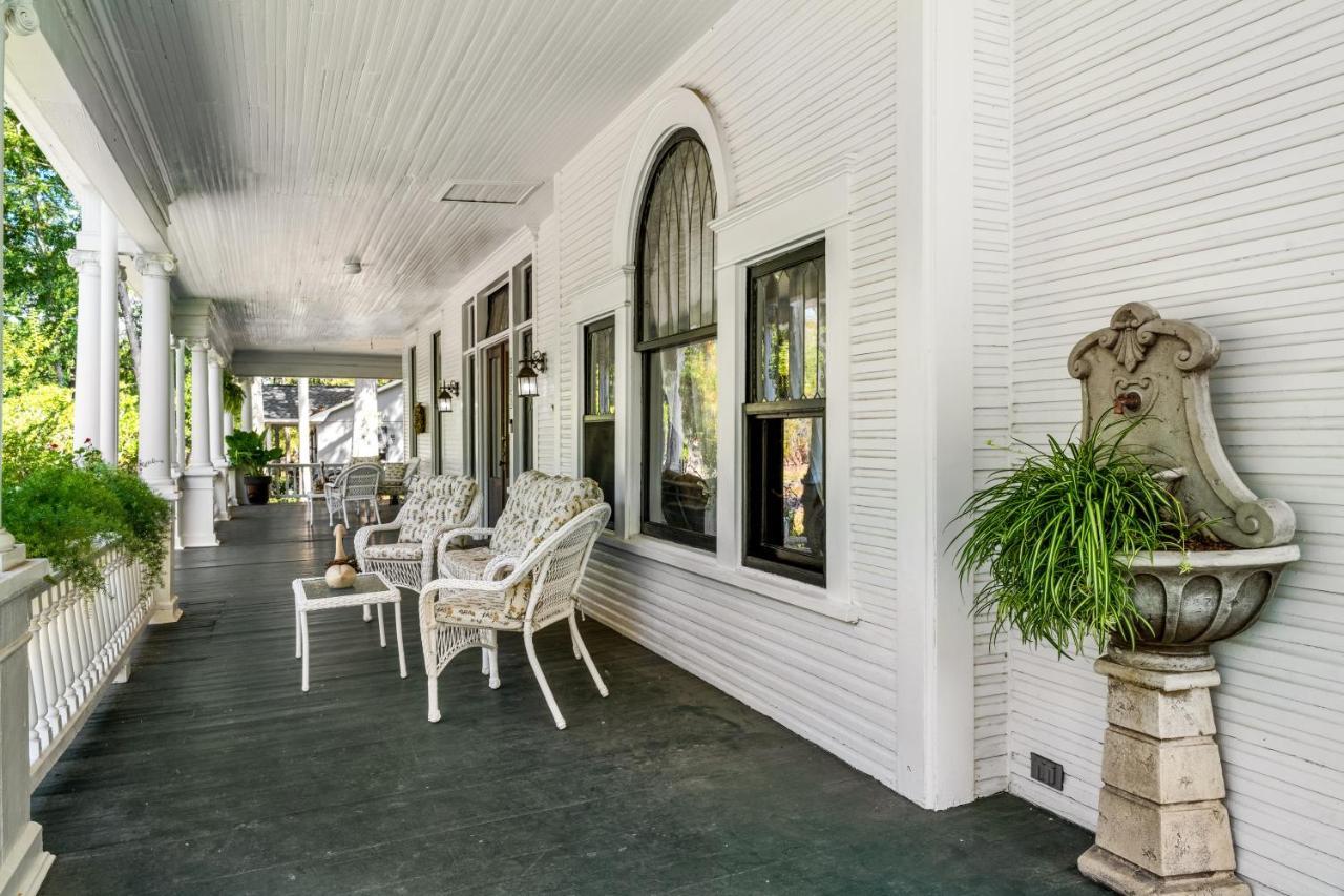 Ross Mansion Bed & Breakfast Хаттисберг Экстерьер фото